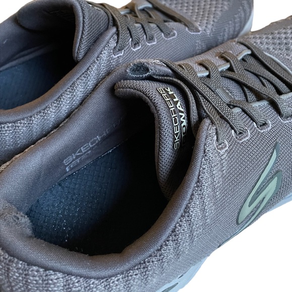 ❇️ FREE with Purchase | Men’s US 9 Skechers Slip-on Casual Sneakers - Picture 10 of 11